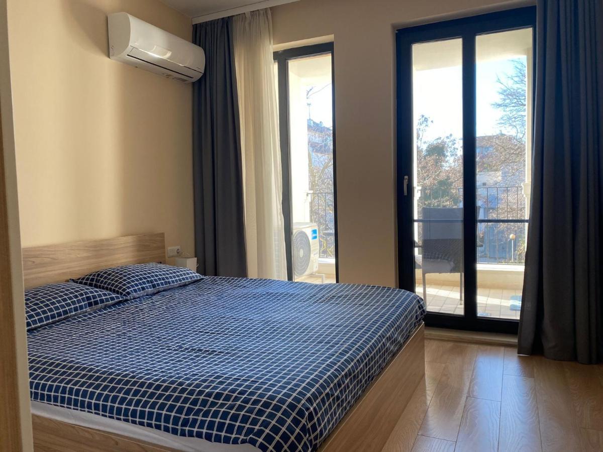 Brand New Apartment With Outdoor Swimming Pool Varna ภายนอก รูปภาพ