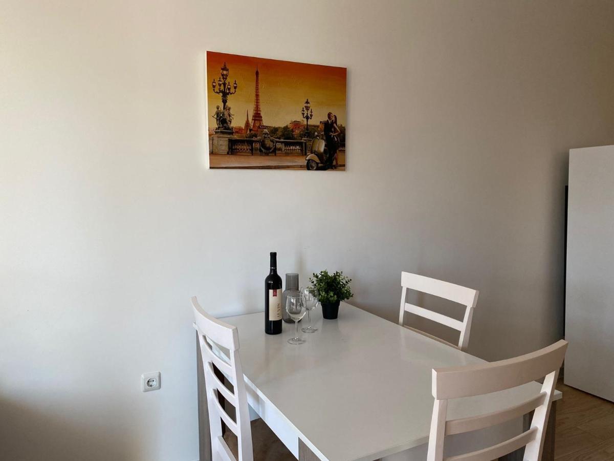 Brand New Apartment With Outdoor Swimming Pool Varna ภายนอก รูปภาพ